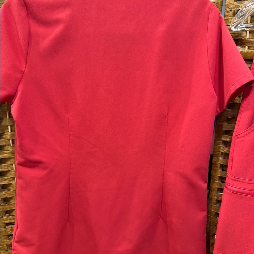 Figs Vibrant Red Technical Collection Scrub Suit,… - image 5